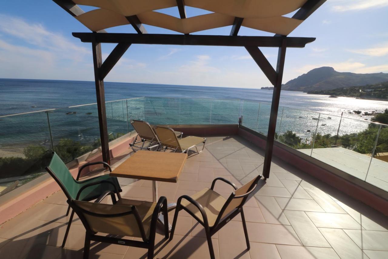 Horizon Beach Hotel Plakiász Kültér fotó